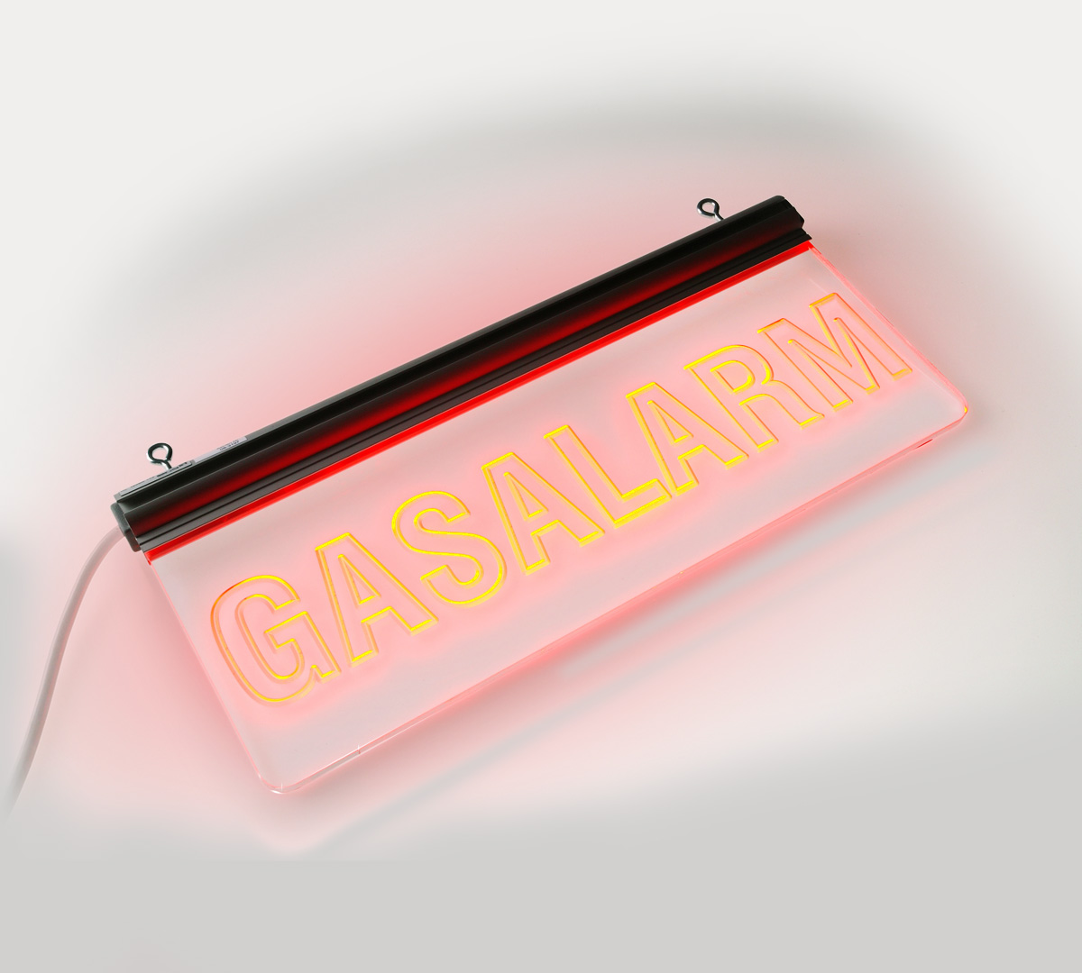 Leuchttransparent_blinkend_Gasalarm_fuer_Wand-und-Deckenmontage
